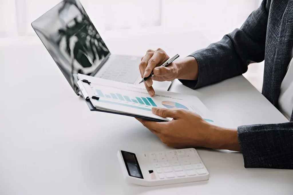 predictive-analytics-in-submission-tracking-reducing-approval-times-by-25/